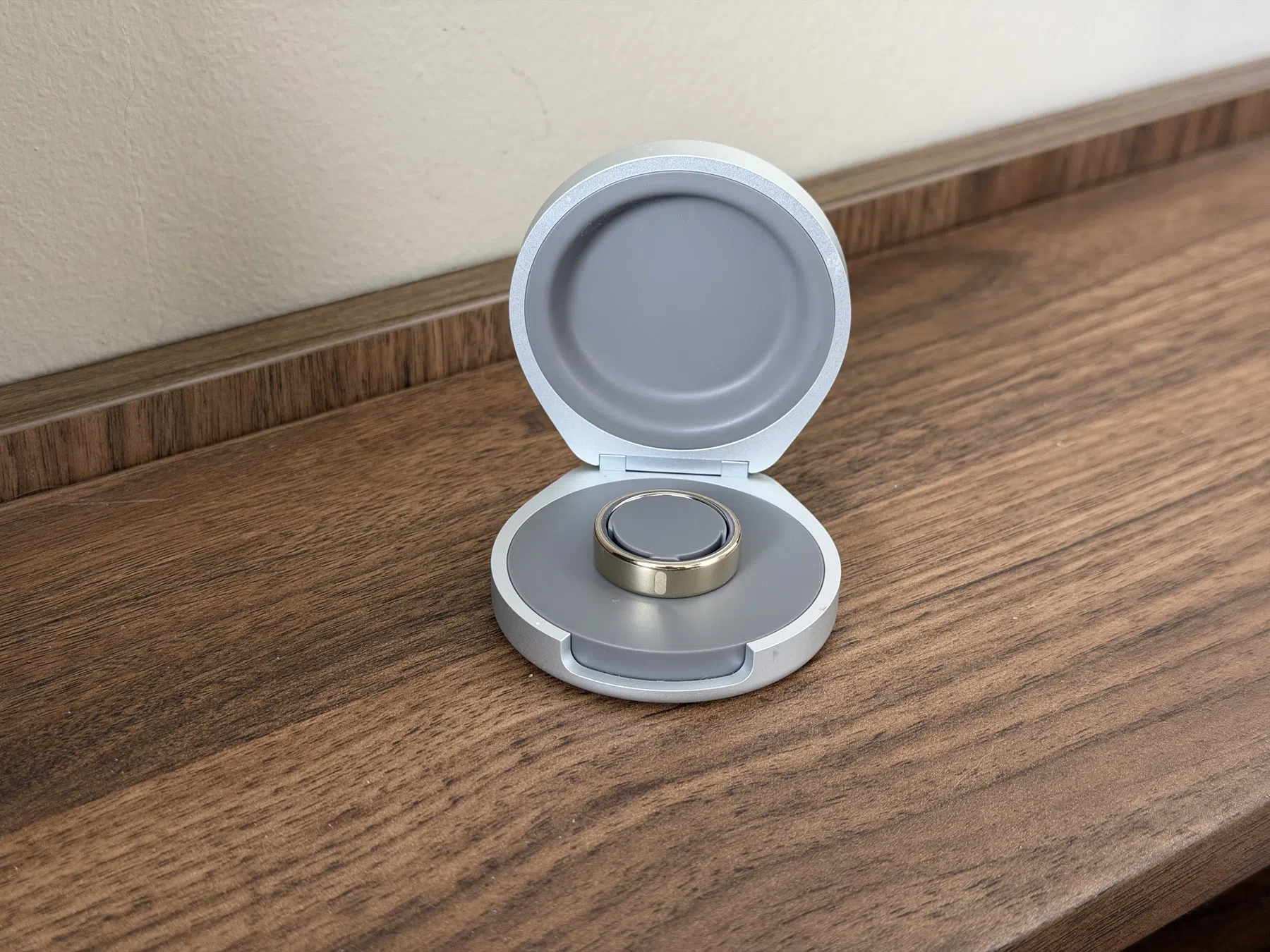 Oura ring 5 case